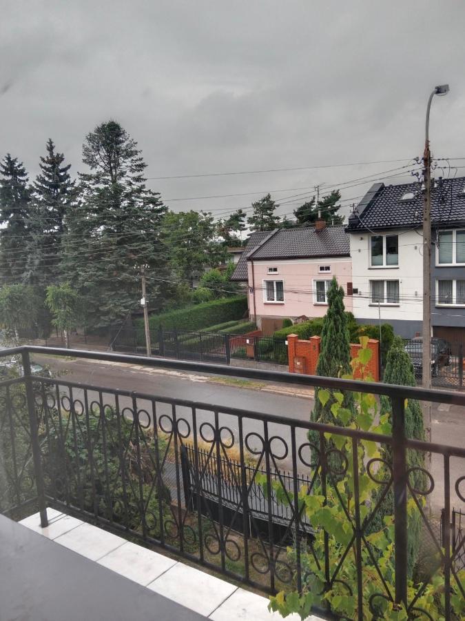 La Madriguera Bed & Breakfast Raszyn Exterior photo