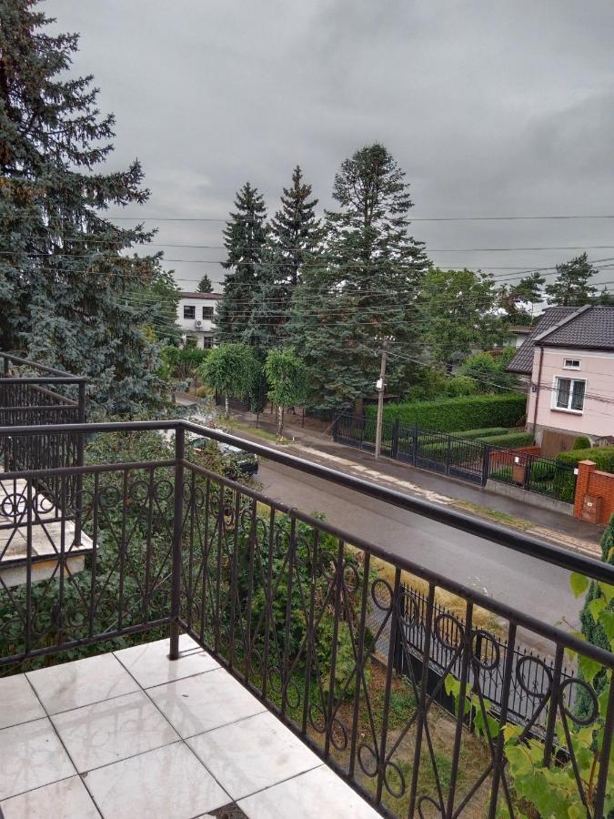 La Madriguera Bed & Breakfast Raszyn Exterior photo